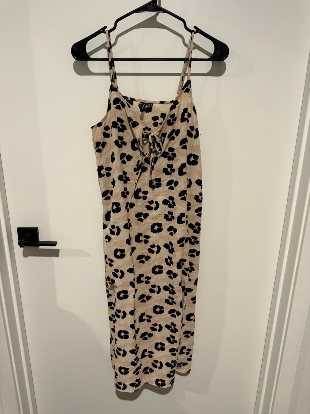 Vero Moda Beige Midi Slip Dress with Black Leopard Print